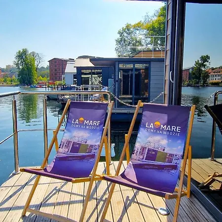 Dom Na Wodzie Lamare Xs 1 Apartment